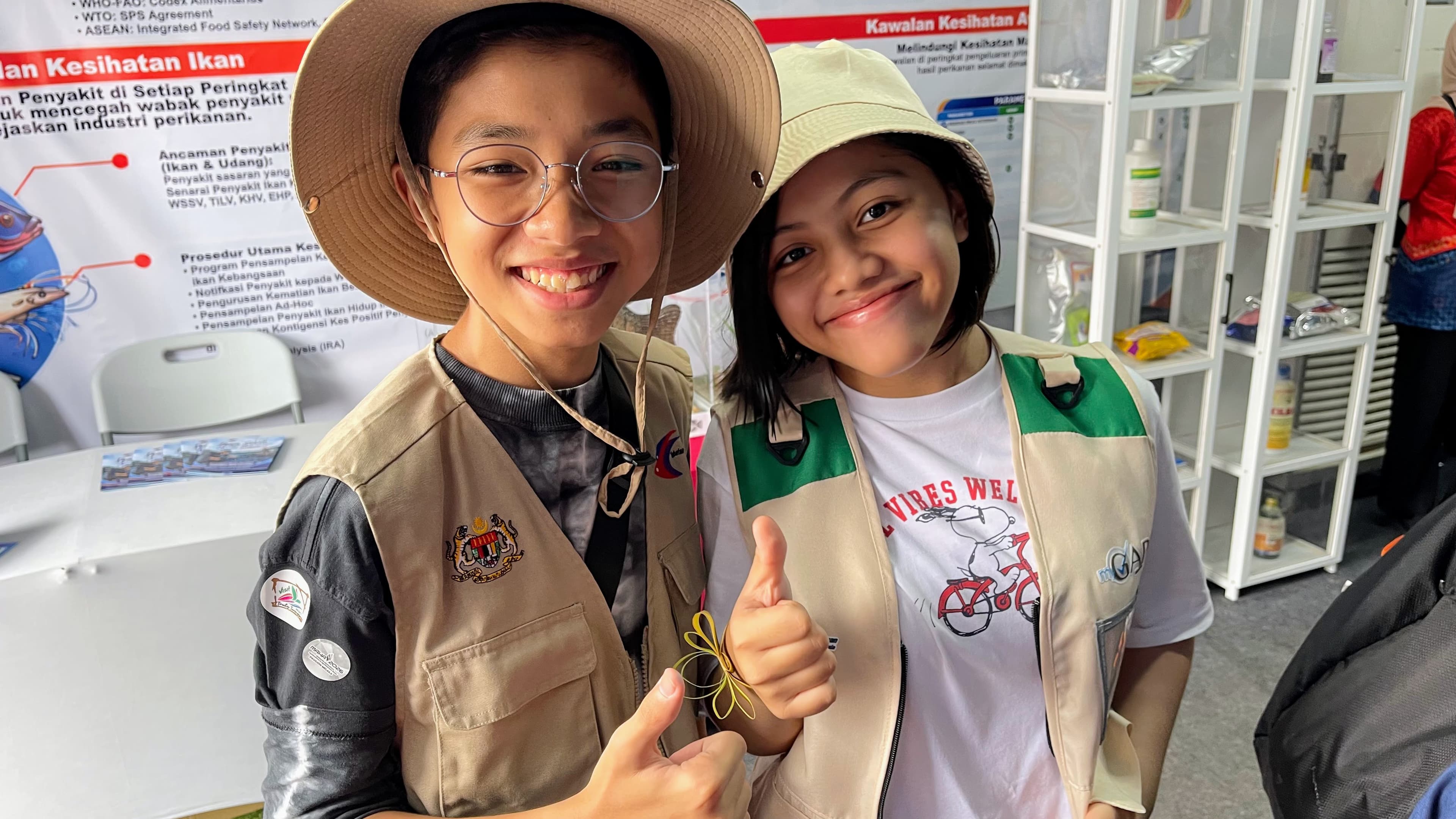 Aarif and Hana ready to start their Audit and Investigation.
